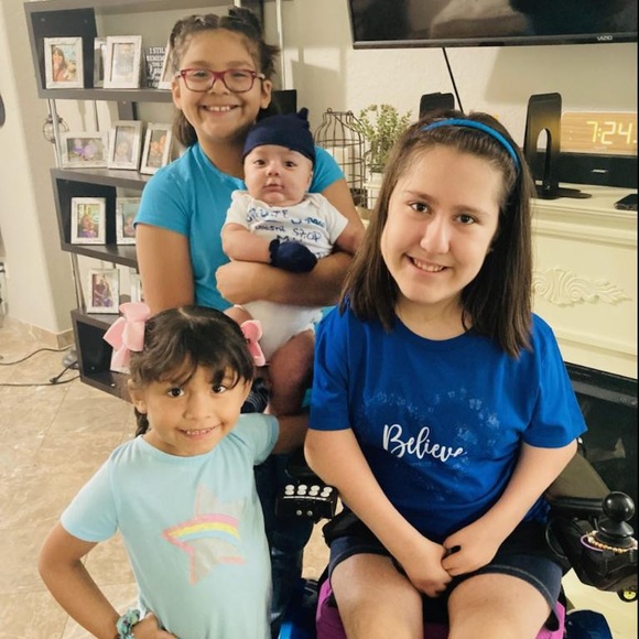 GOING LIVE jump in and support 😁😁😁😁 catch some awesome deals AND BUNDLE - Picture 7 of 8